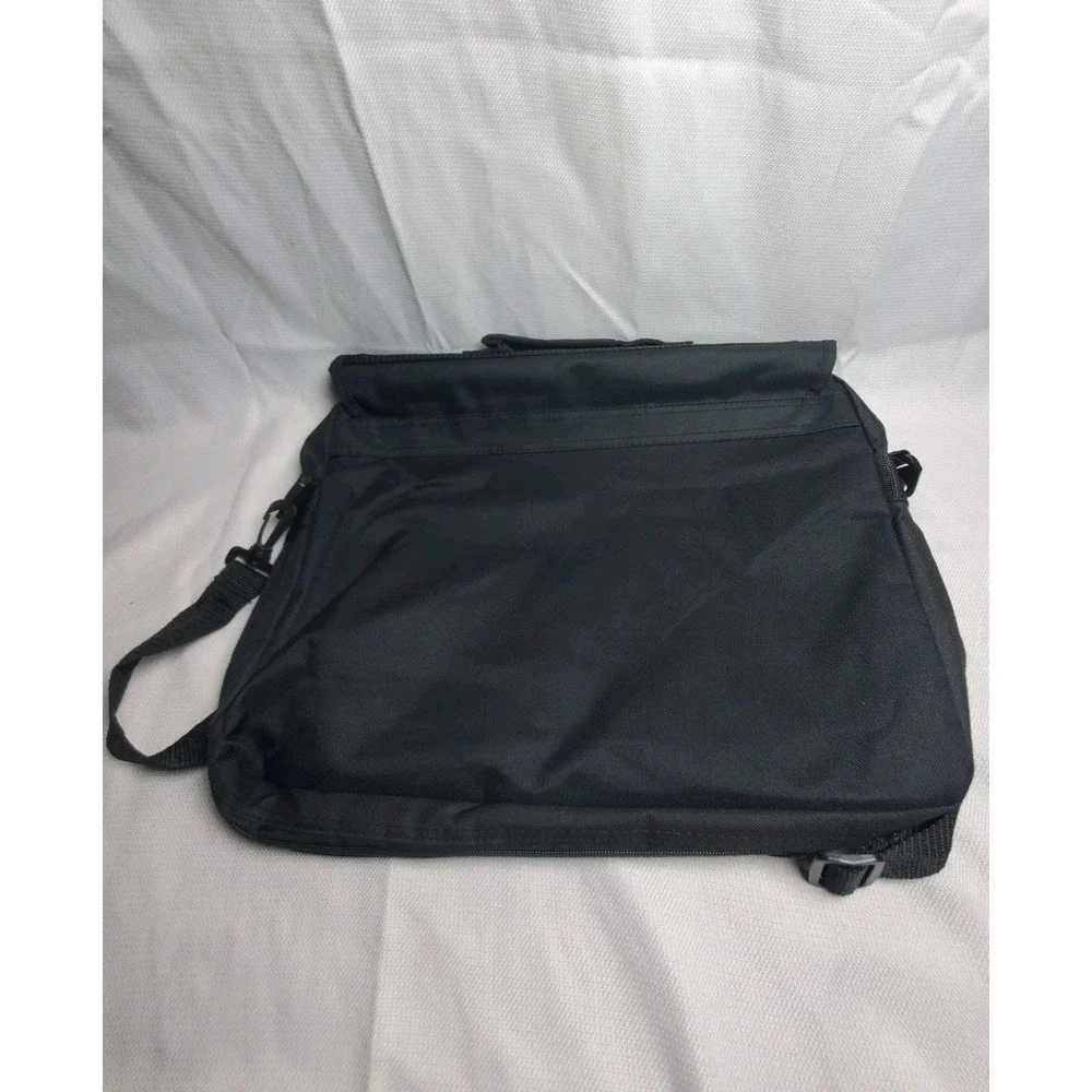 Leeds MDP Logo Travel Messenger‎ Black Travel Bag